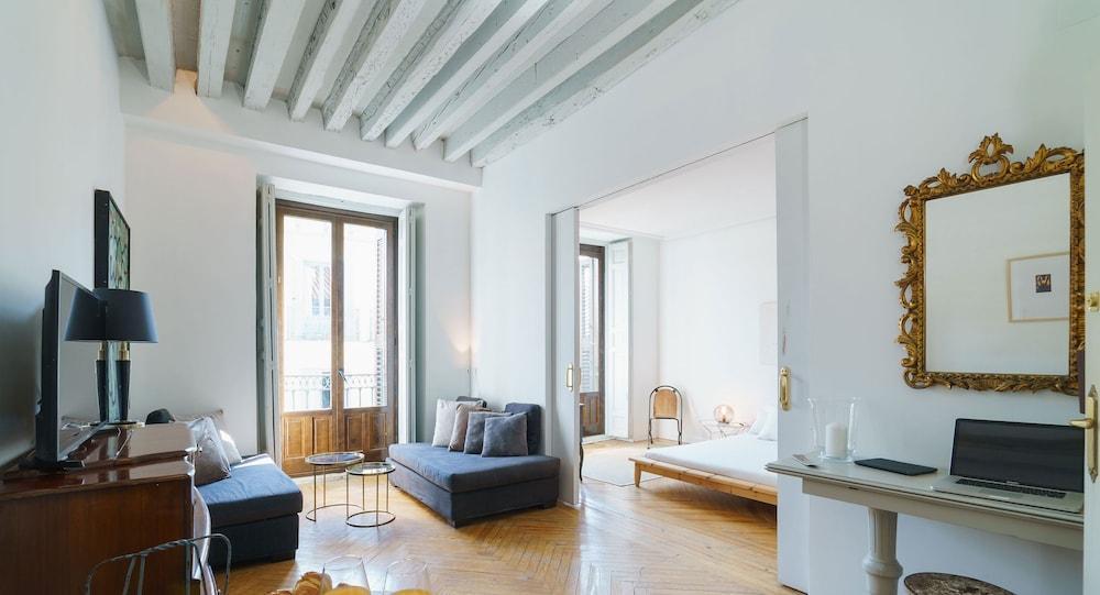 Charming Fuencarral II Lägenhet Madrid Exteriör bild